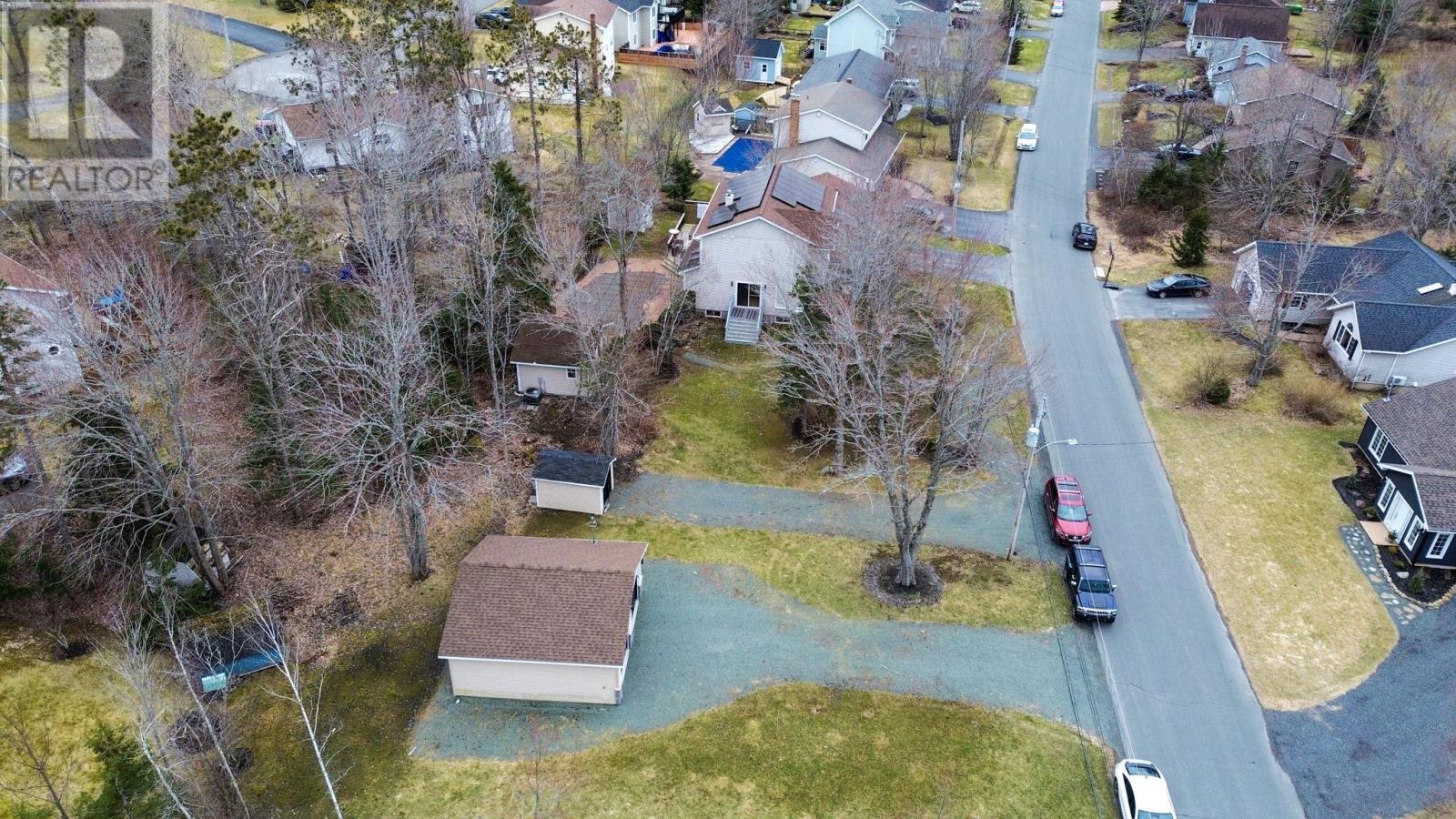 17 Pineview Crescent Property Photo 48