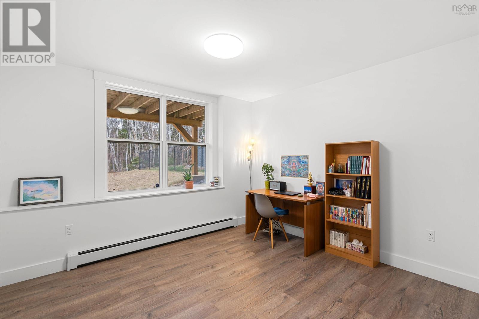 186 Amesbury Gate Property Photo 40