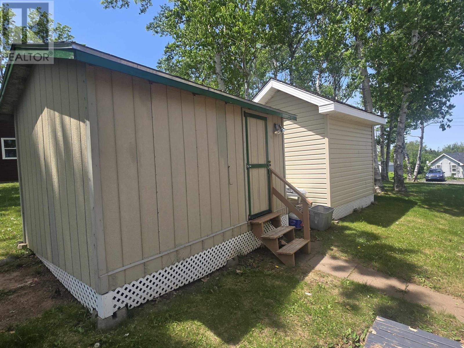 42 Arrow Head Crescent Property Photo 24