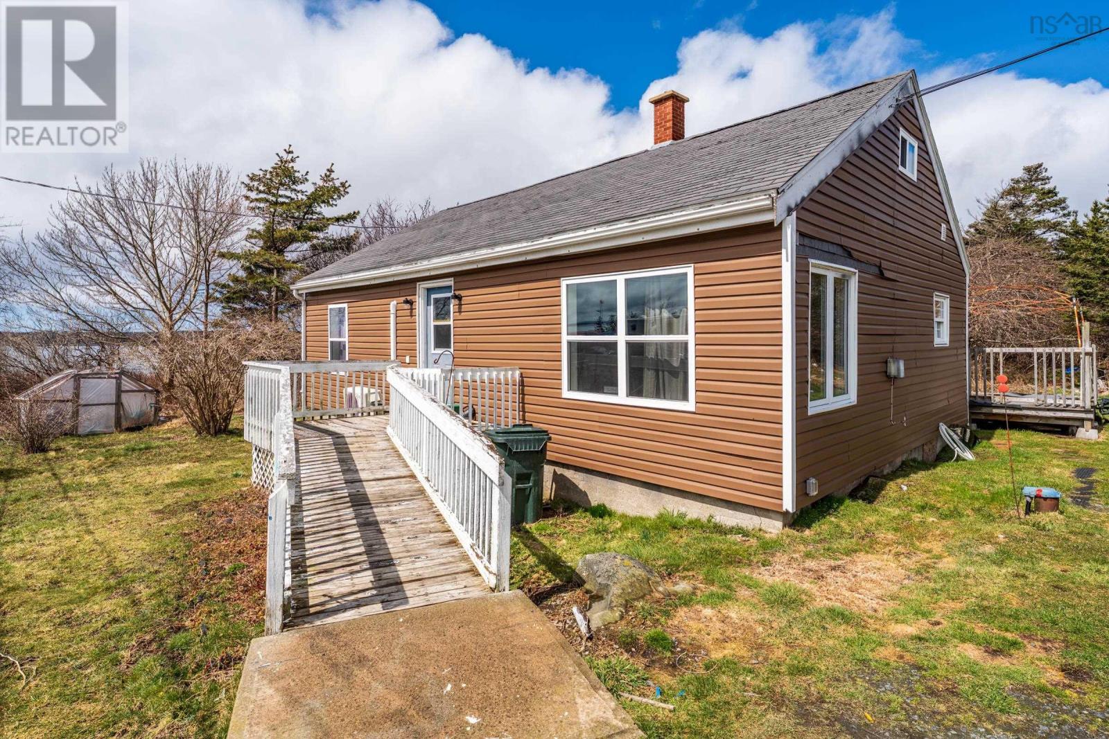 24 Doucet Wharf Road Property Photo 4