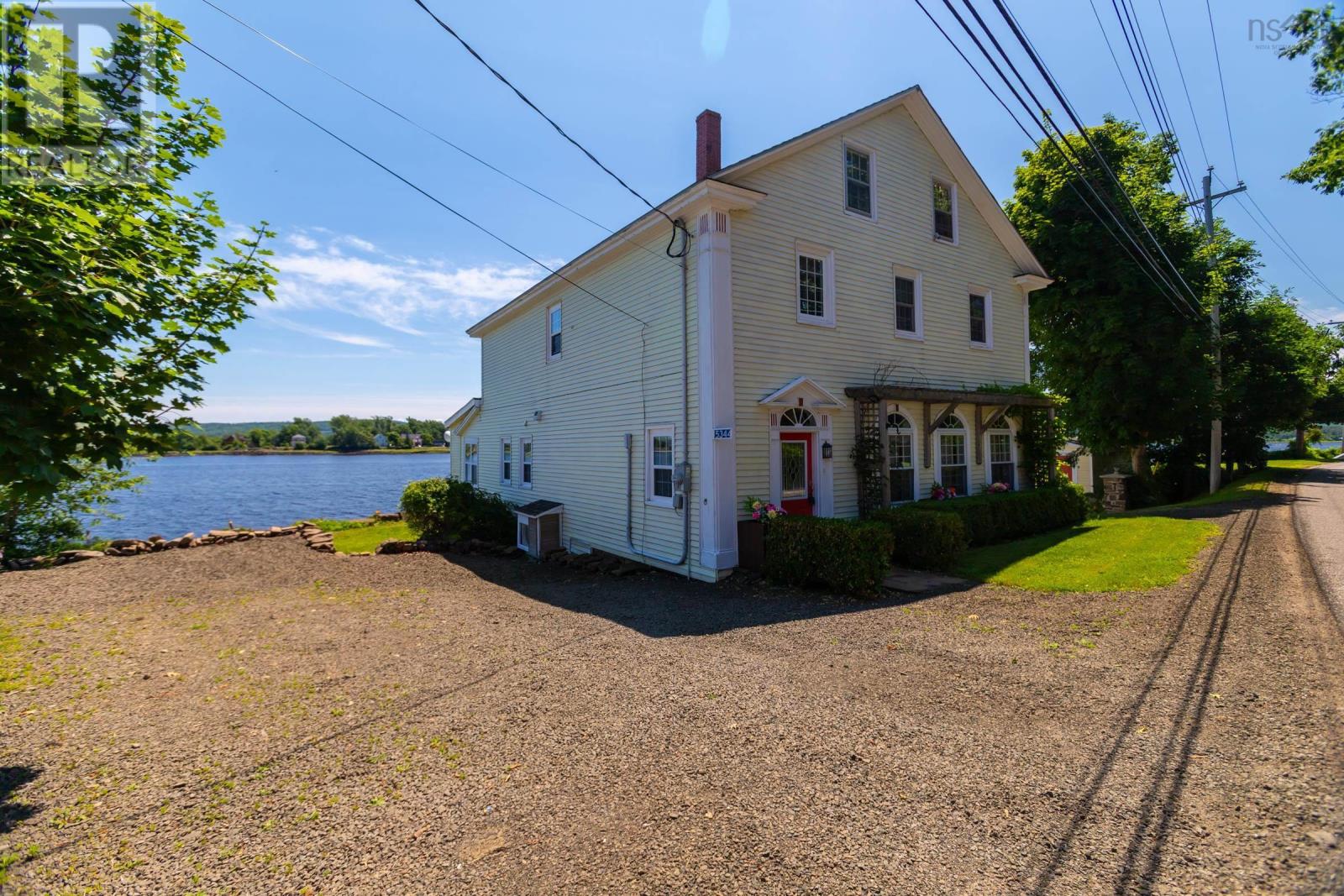5344 Granville Road Property Photo 3