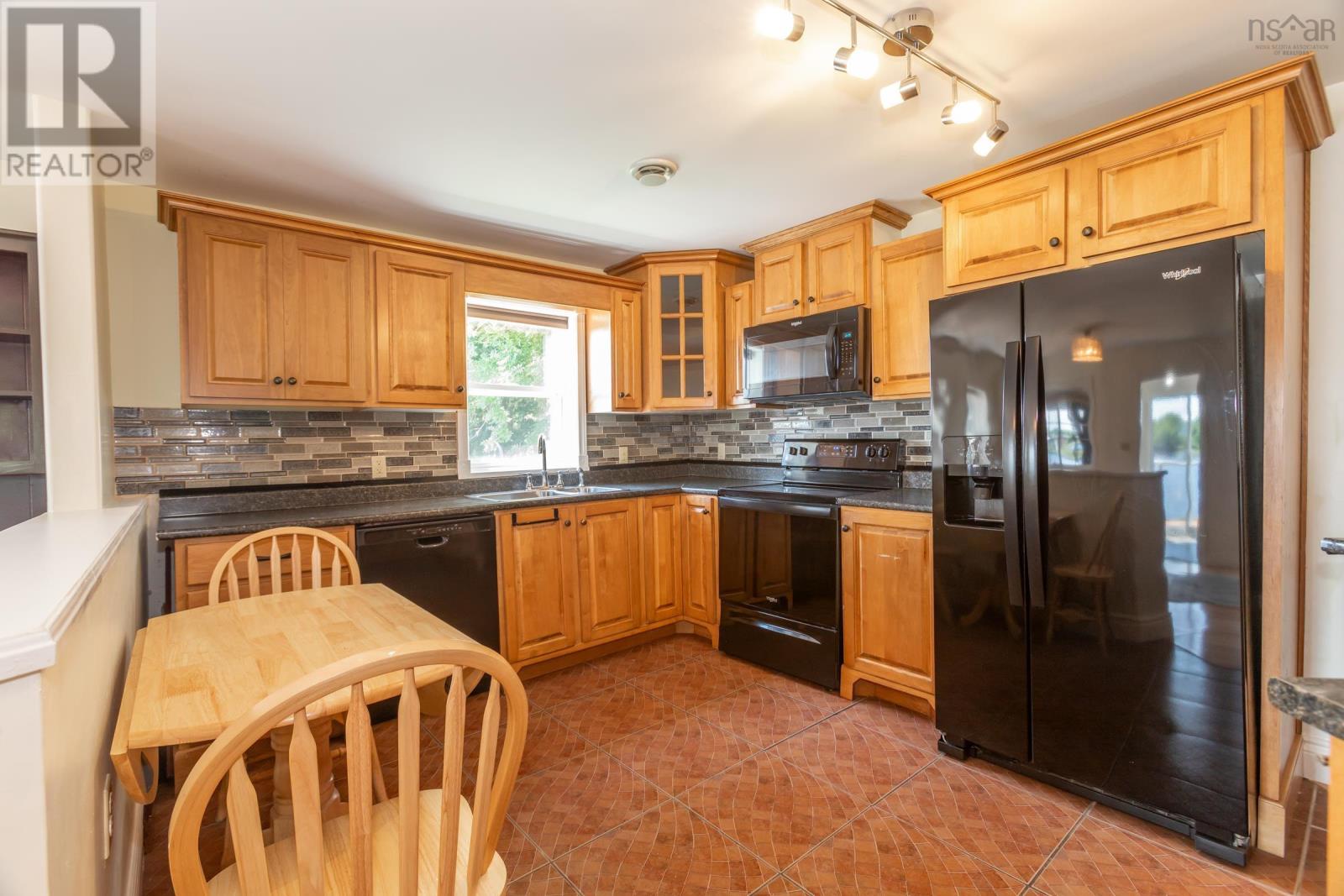 5344 Granville Road Property Photo 14