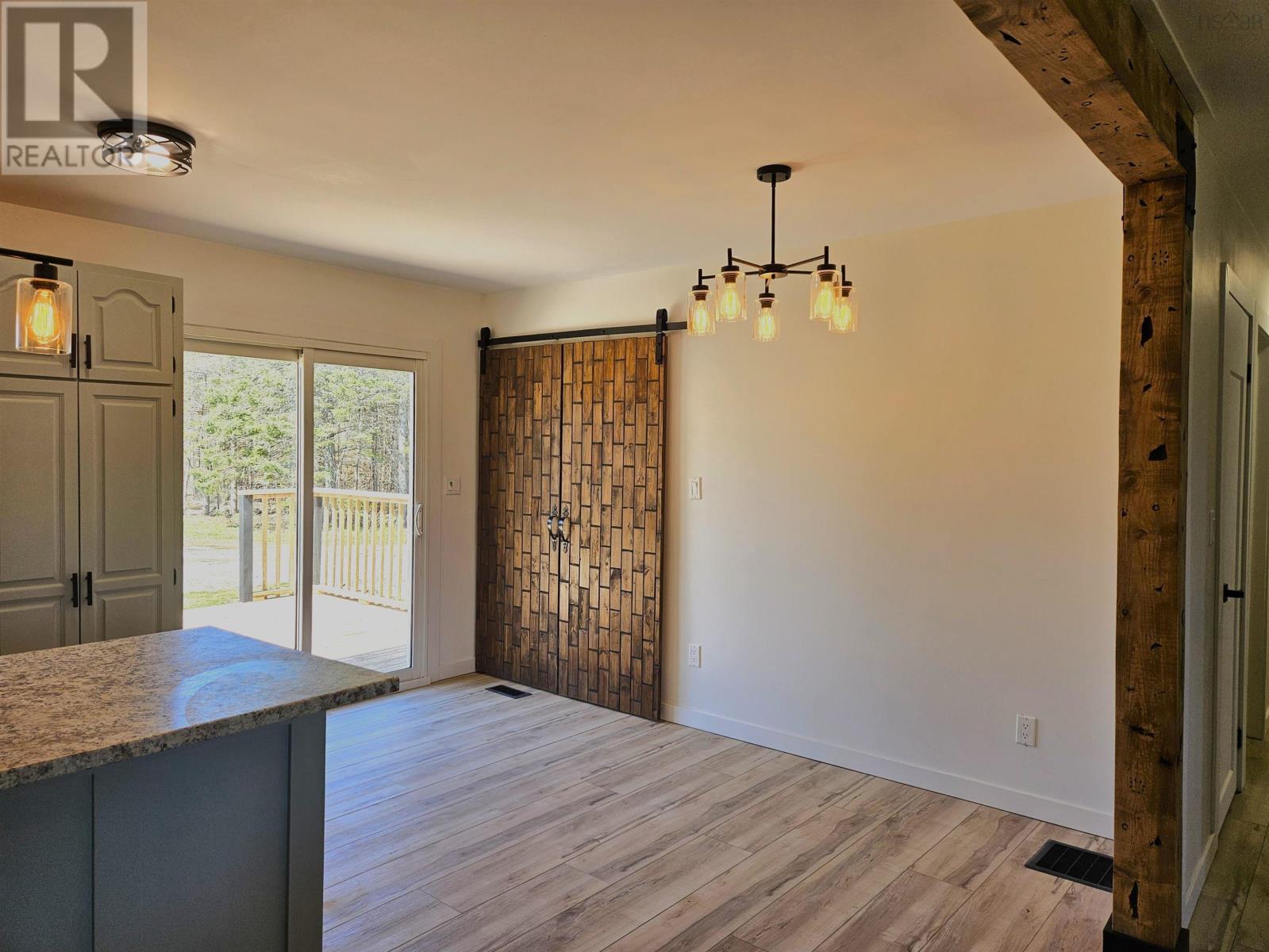 1135 Hectanooga Road Property Photo 7
