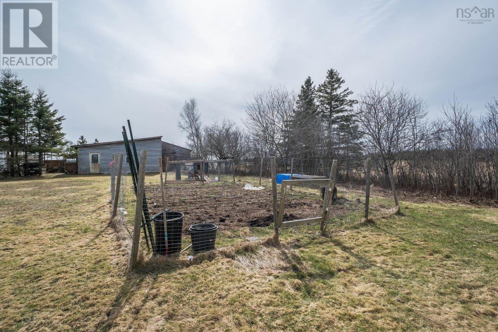 171 Exhibition Grounds Road Property Photo 25