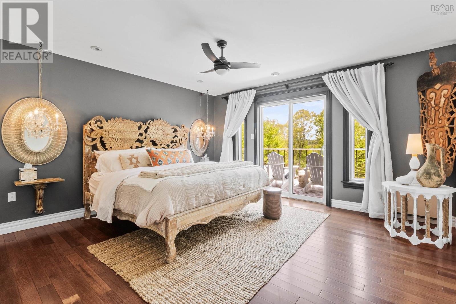 390 Gleneagles Drive Property Photo 19