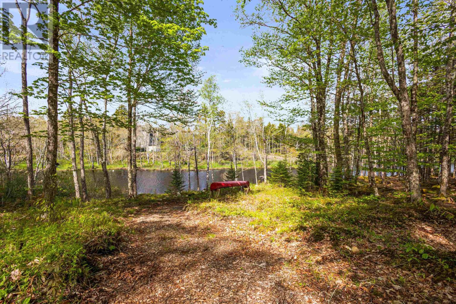 390 Gleneagles Drive Property Photo 45