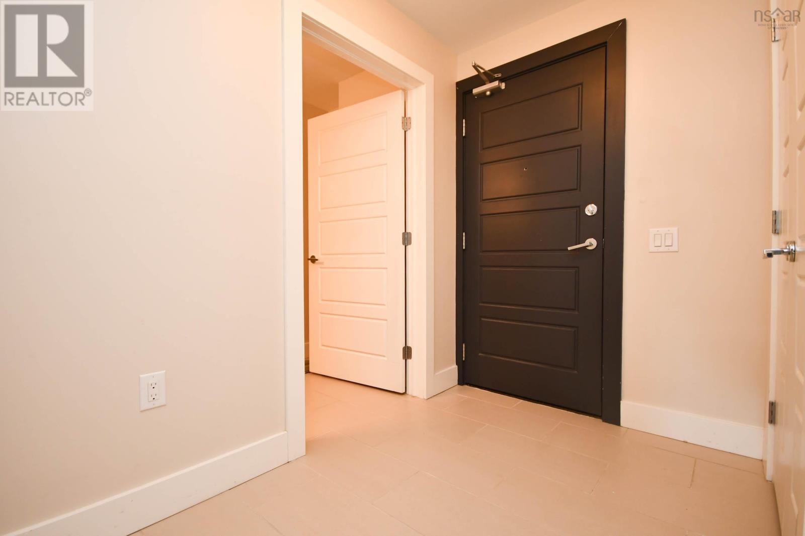 405 31 Kings Wharf Place Property Photo 6