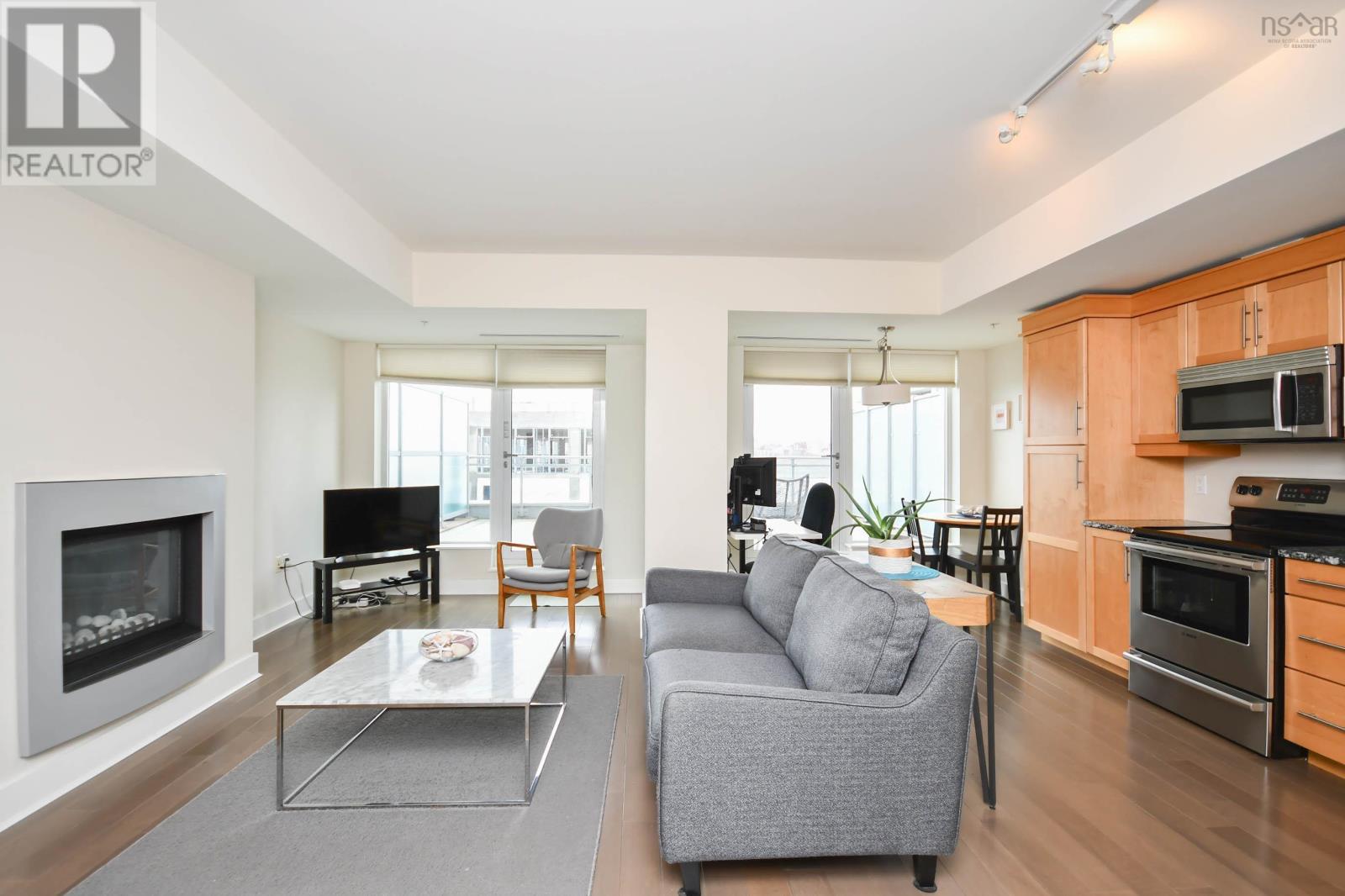 405 31 Kings Wharf Place Property Photo 10