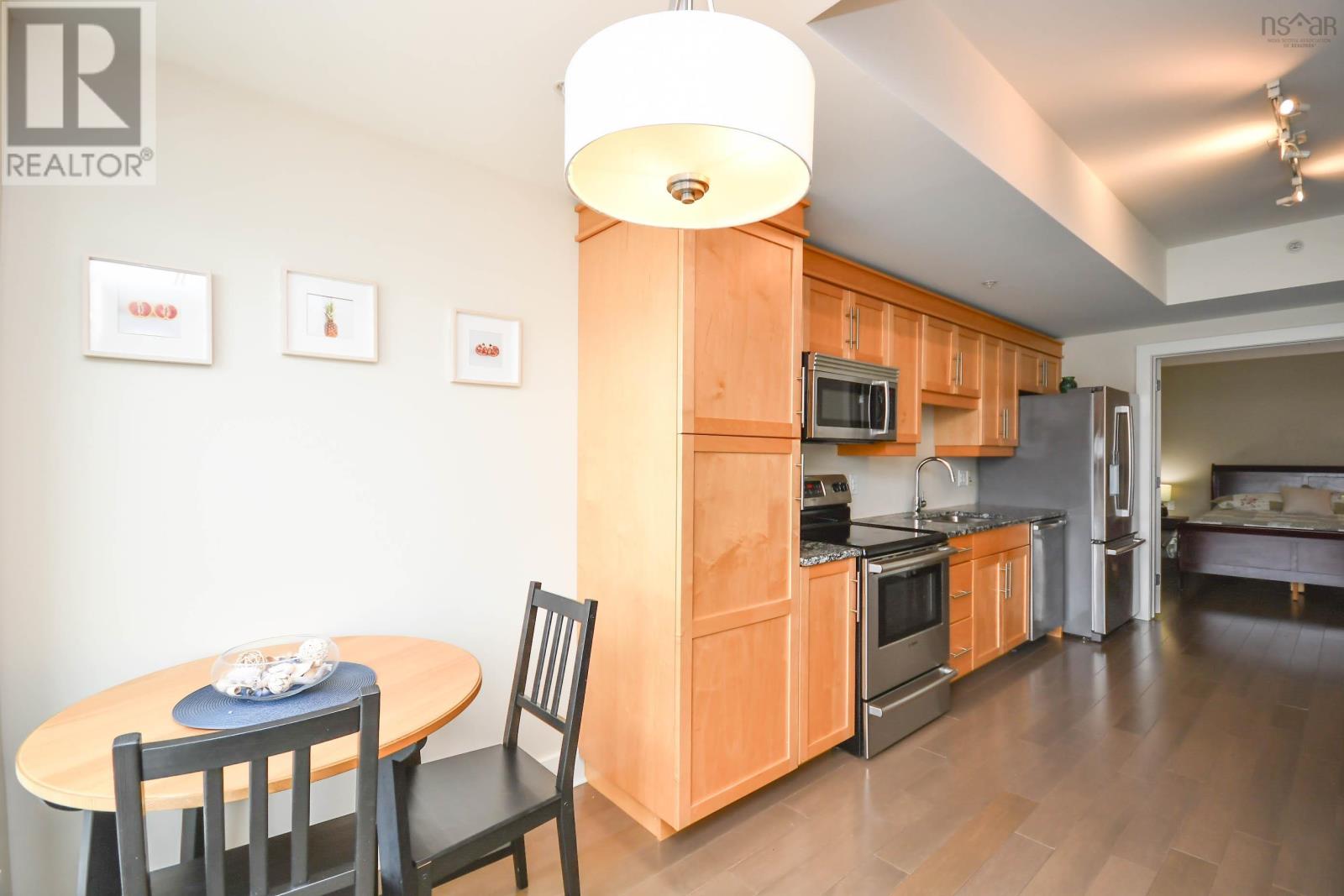 405 31 Kings Wharf Place Property Photo 19