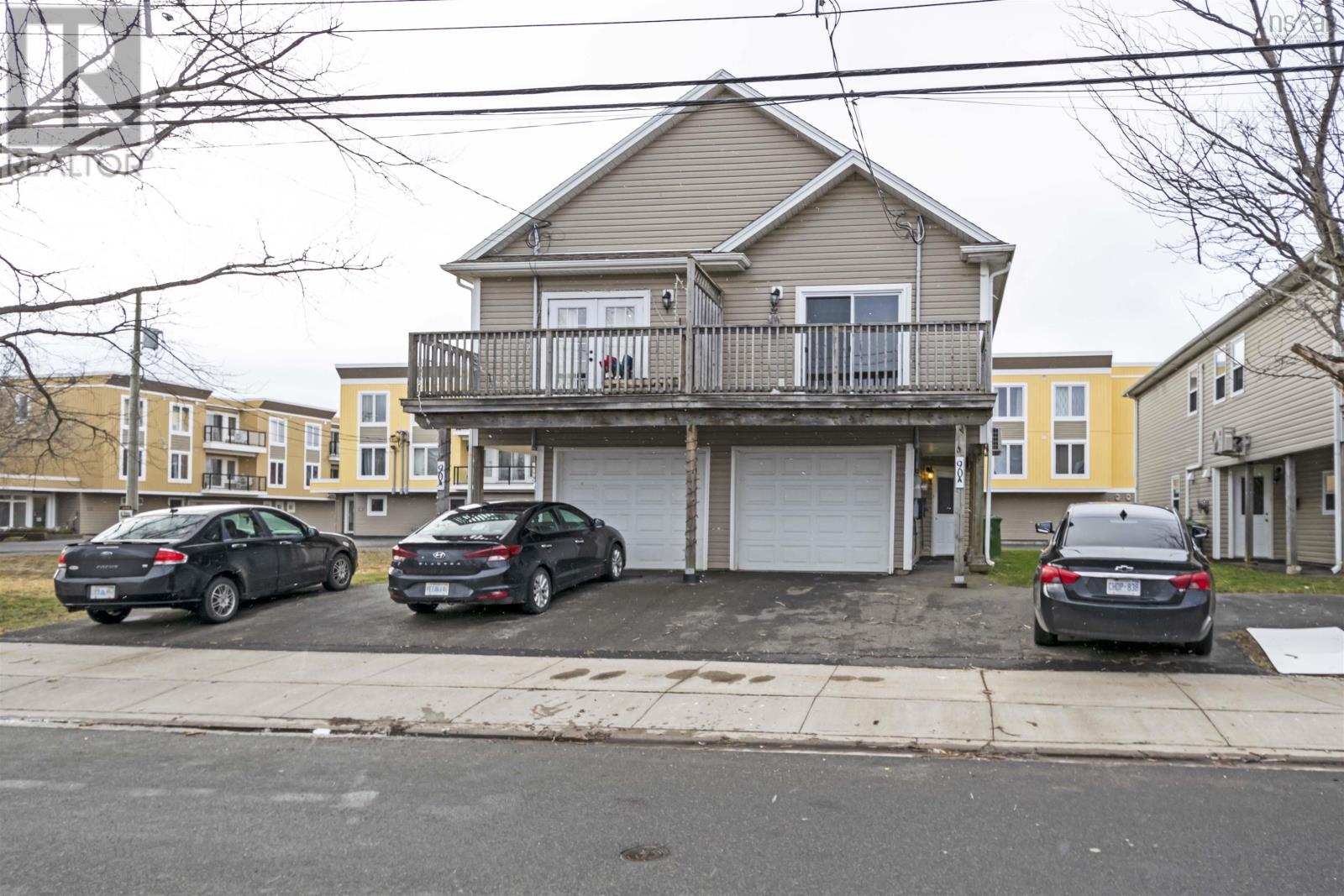 90 Ford Street Property Photo 2