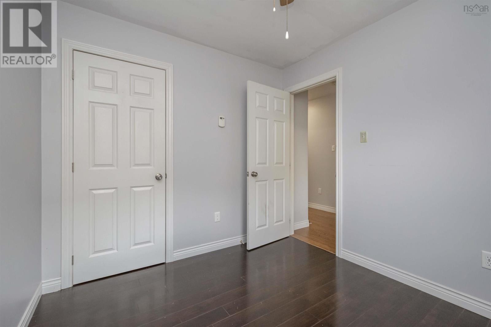 90 Ford Street Property Photo 11