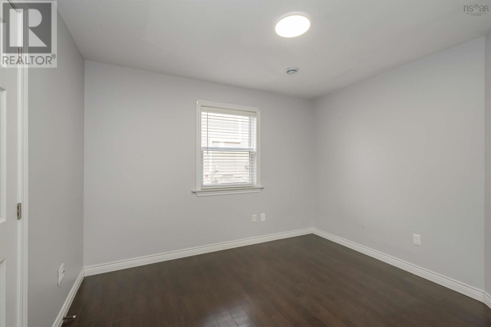 90 Ford Street Property Photo 14