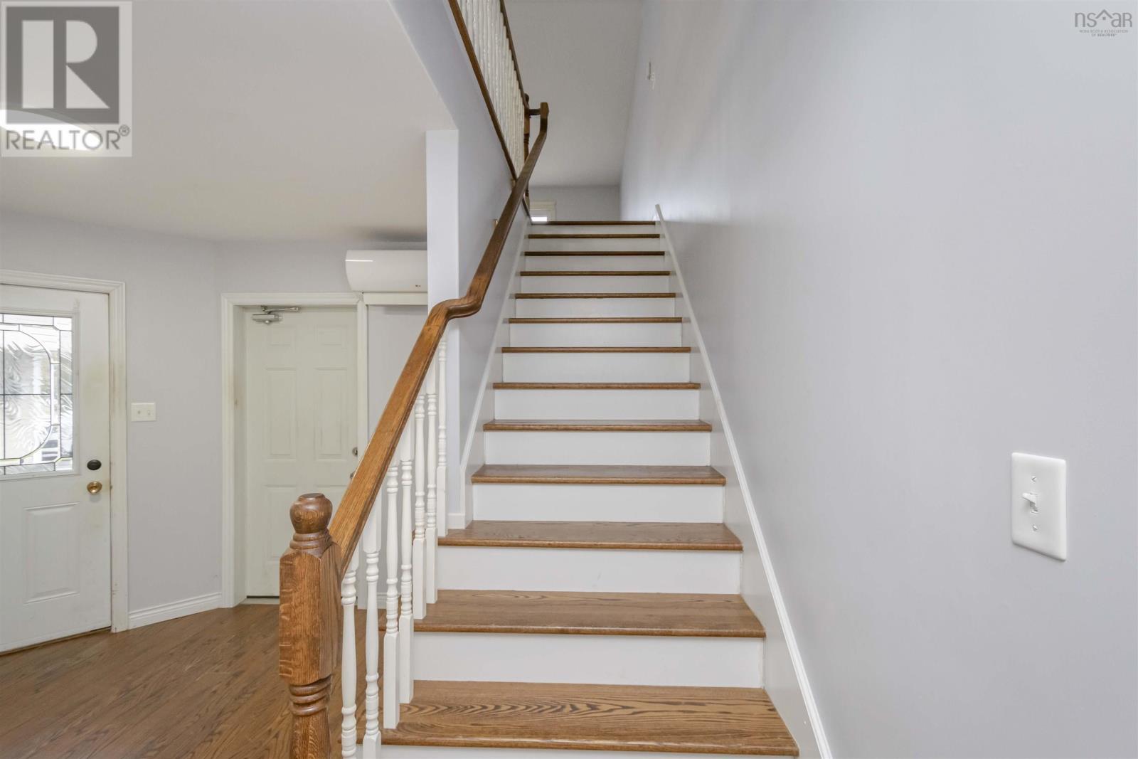 90 Ford Street Property Photo 17