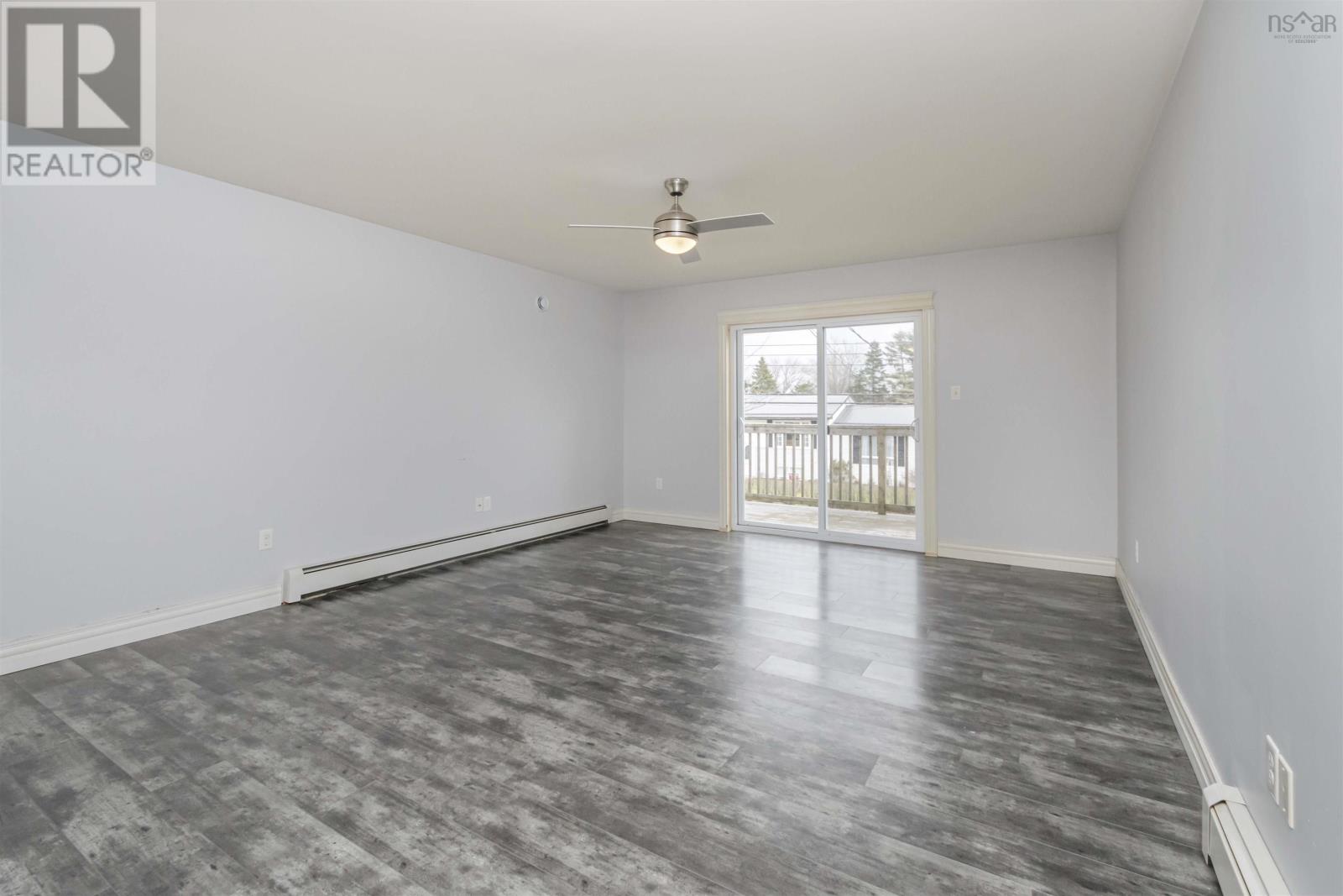90 Ford Street Property Photo 20