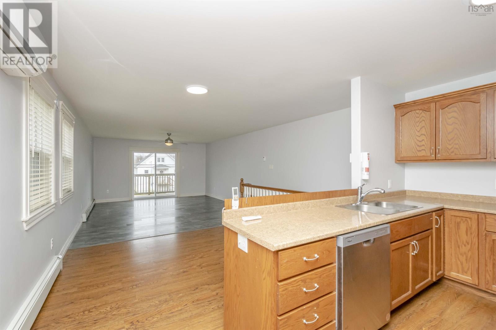 90 Ford Street Property Photo 26