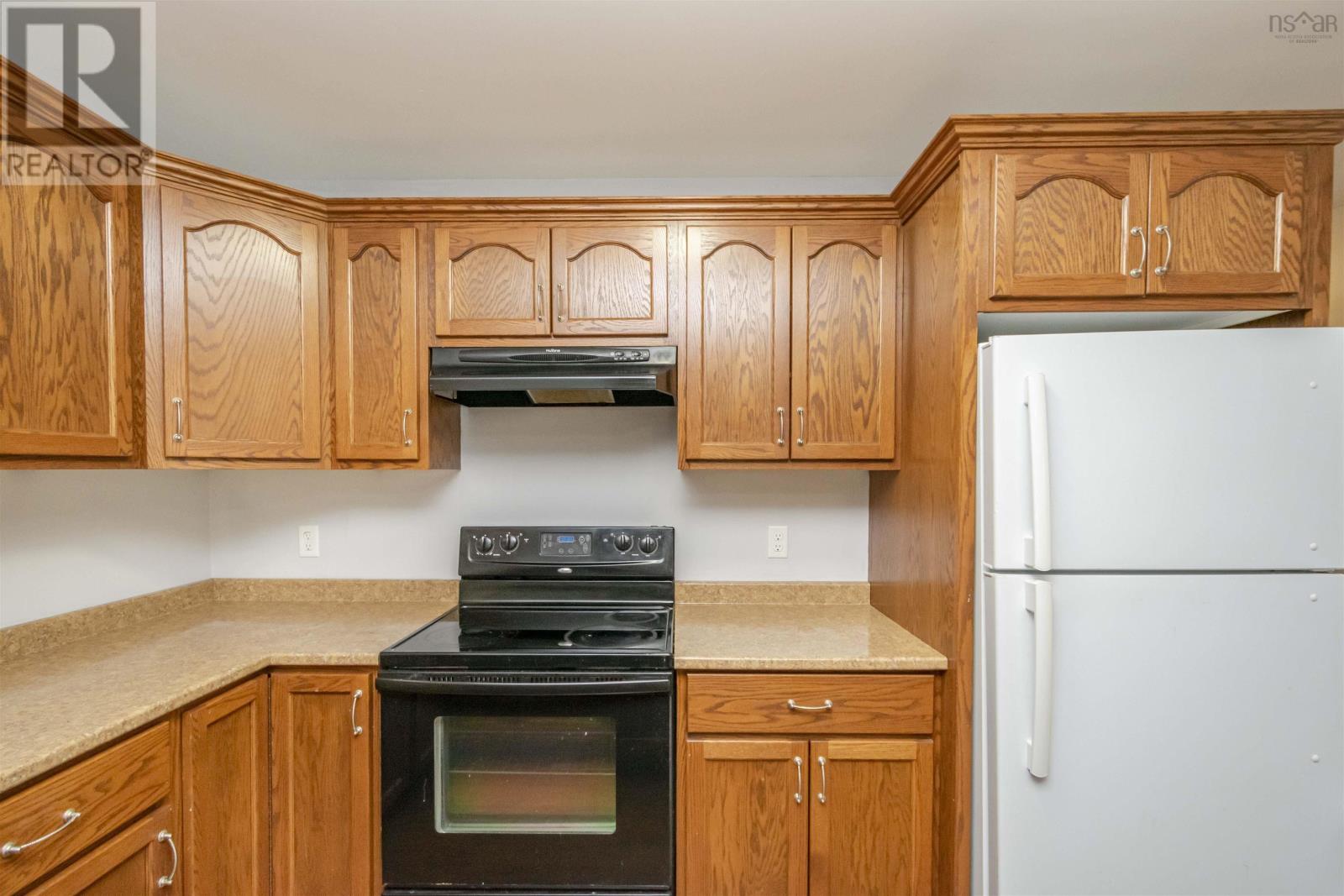 90 Ford Street Property Photo 27