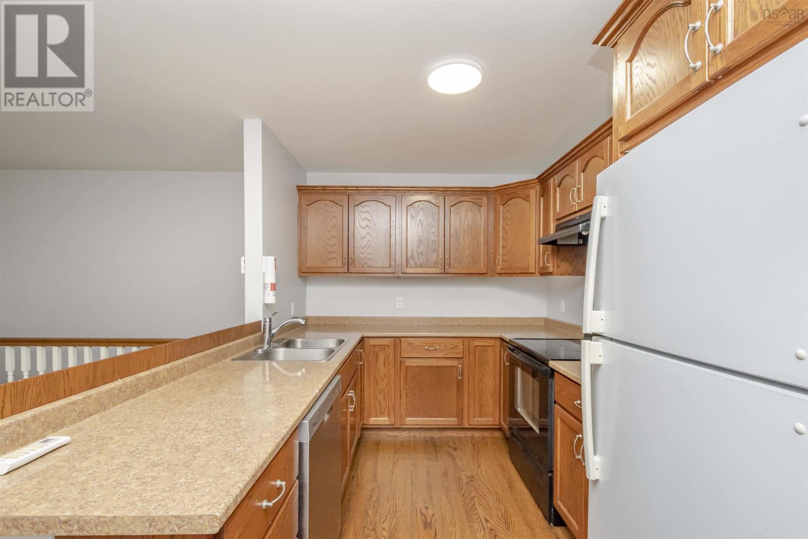 90 Ford Street Property Photo 28
