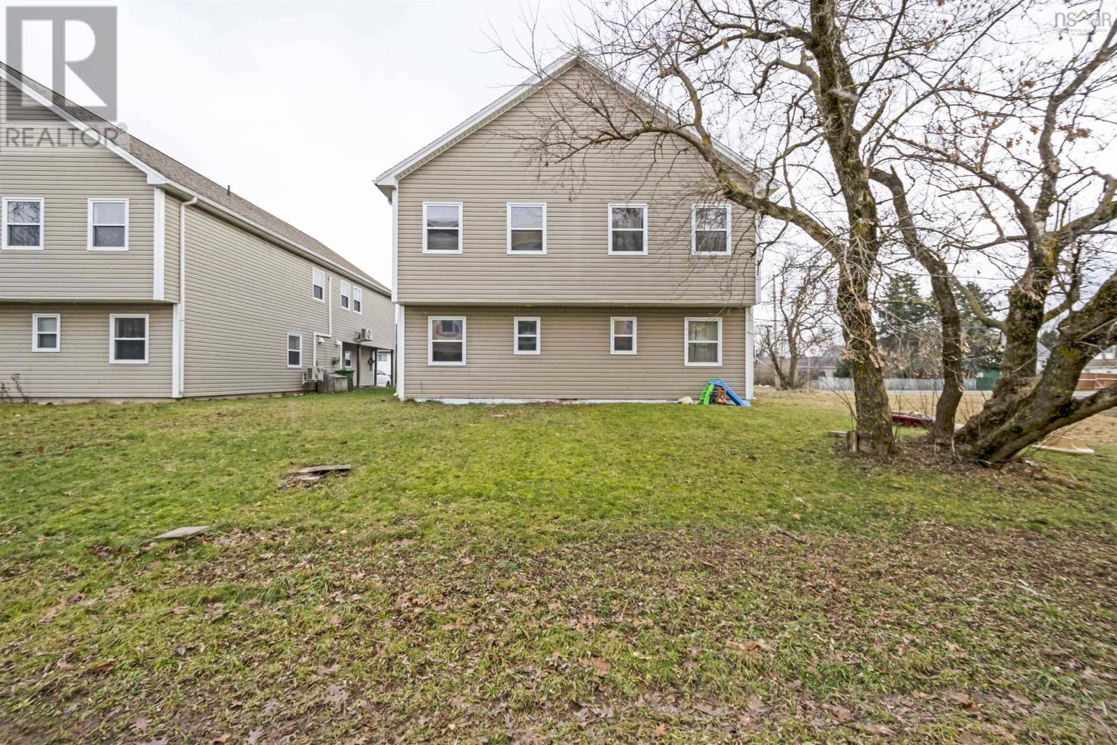 90 Ford Street Property Photo 36