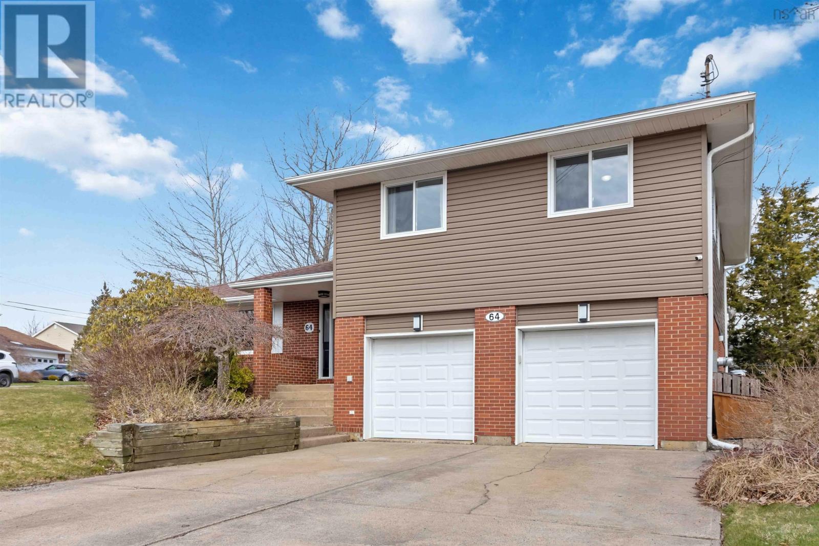 64 Bellroyal Court Property Photo 2