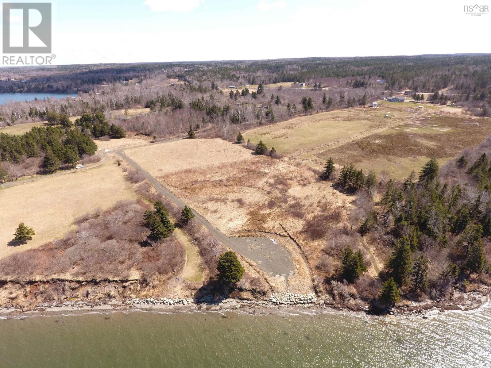 Lot B & C Highway 101 Property Photo 12