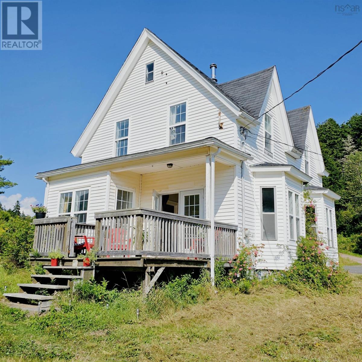 212 Brook Road Property Photo 1