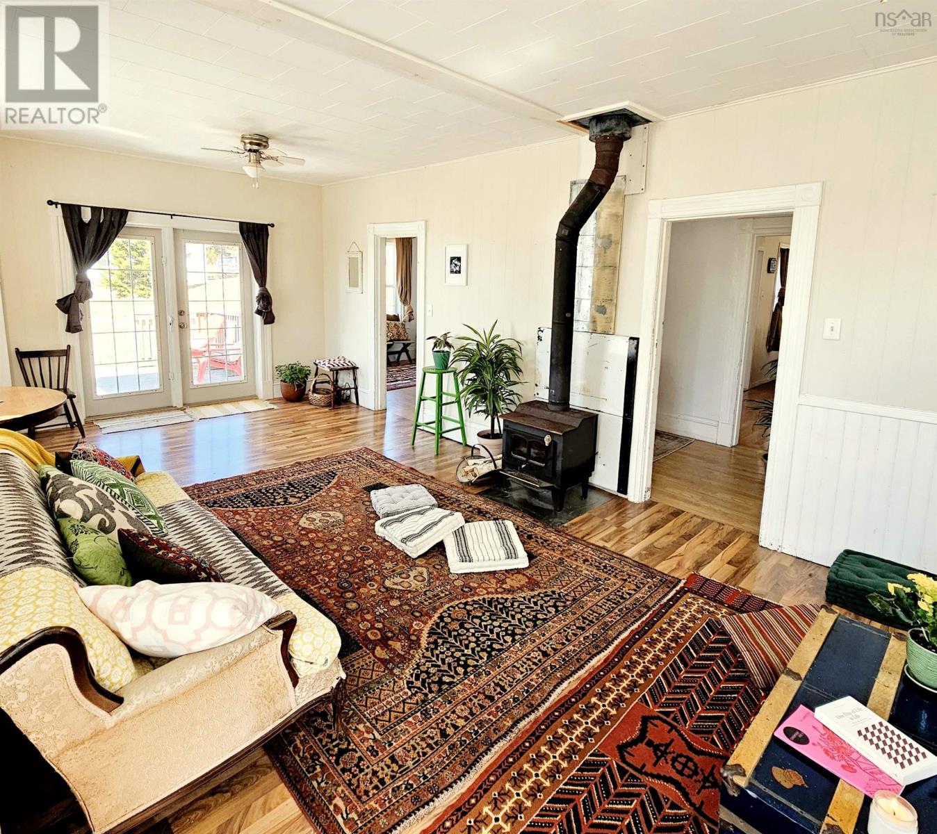 212 Brook Road Property Photo 12
