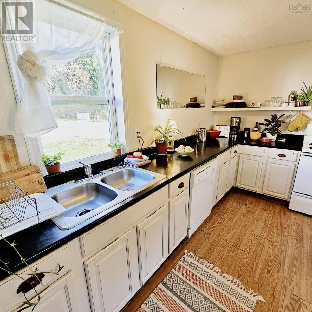212 Brook Road Property Photo 19
