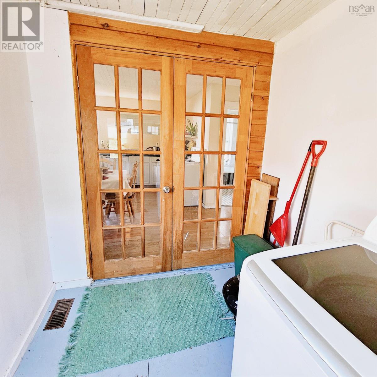 212 Brook Road Property Photo 22