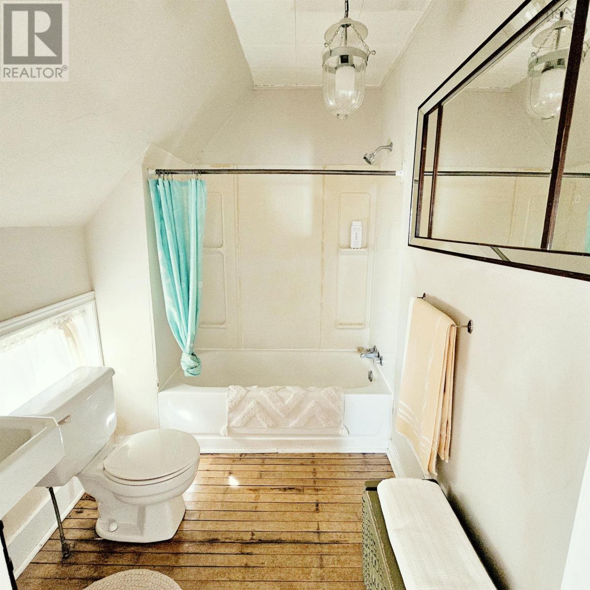 212 Brook Road Property Photo 31