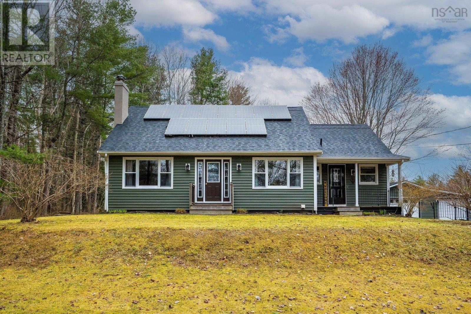 389 Palmer Road Property Photo 2