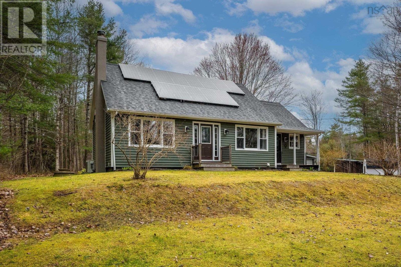 389 Palmer Road Property Photo 3