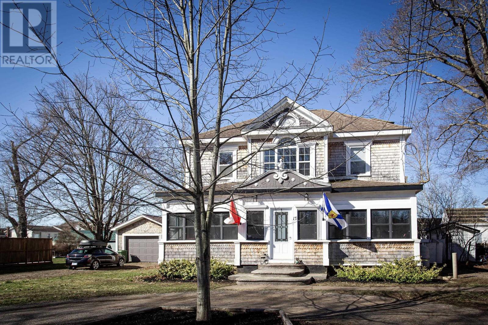 17 Queen Street Property Photo 2
