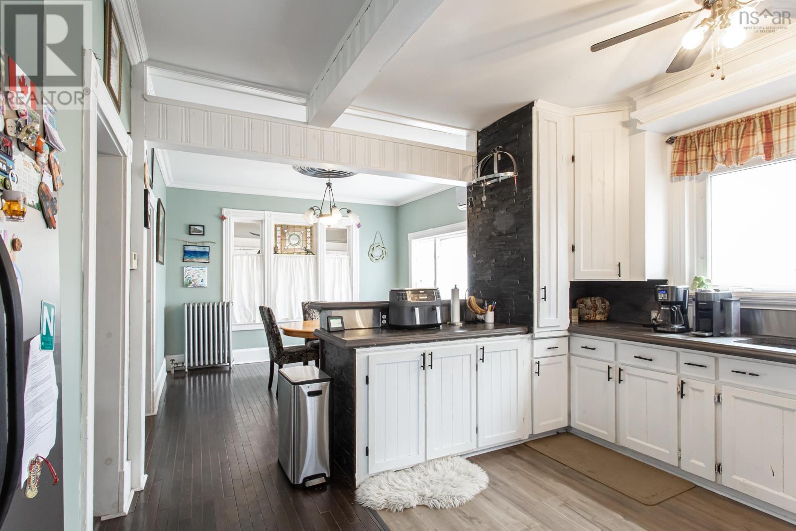 17 Queen Street Property Photo 14
