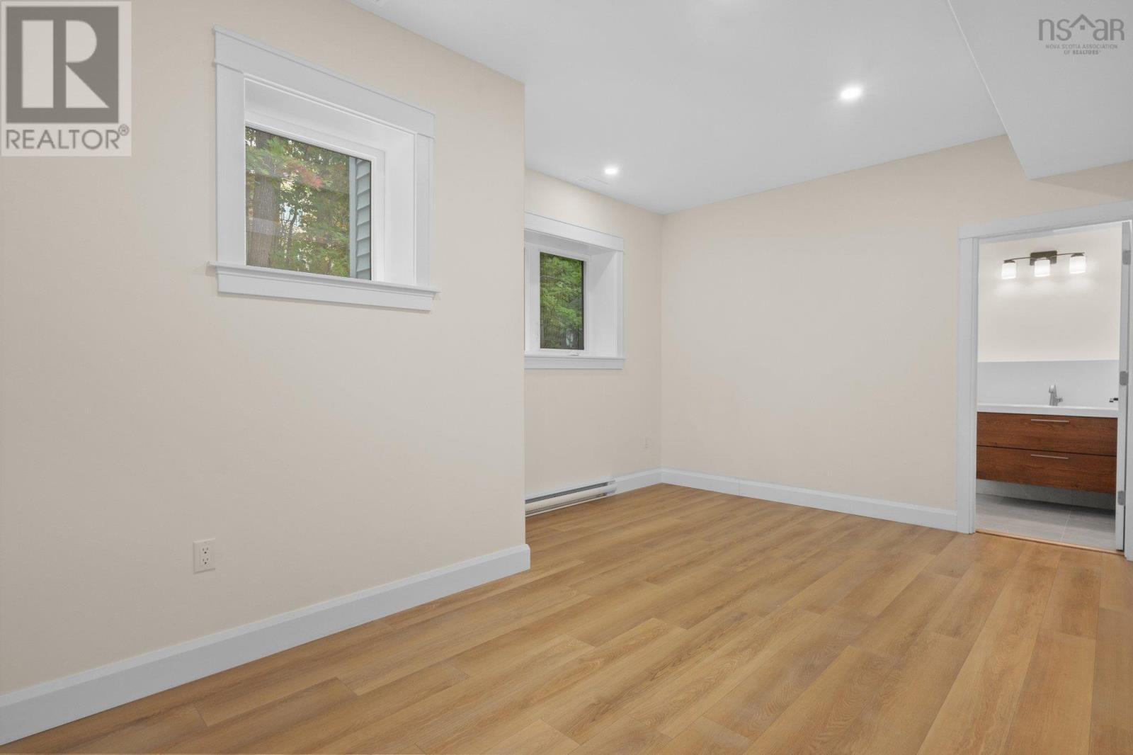 978 Winwick Road Property Photo 43