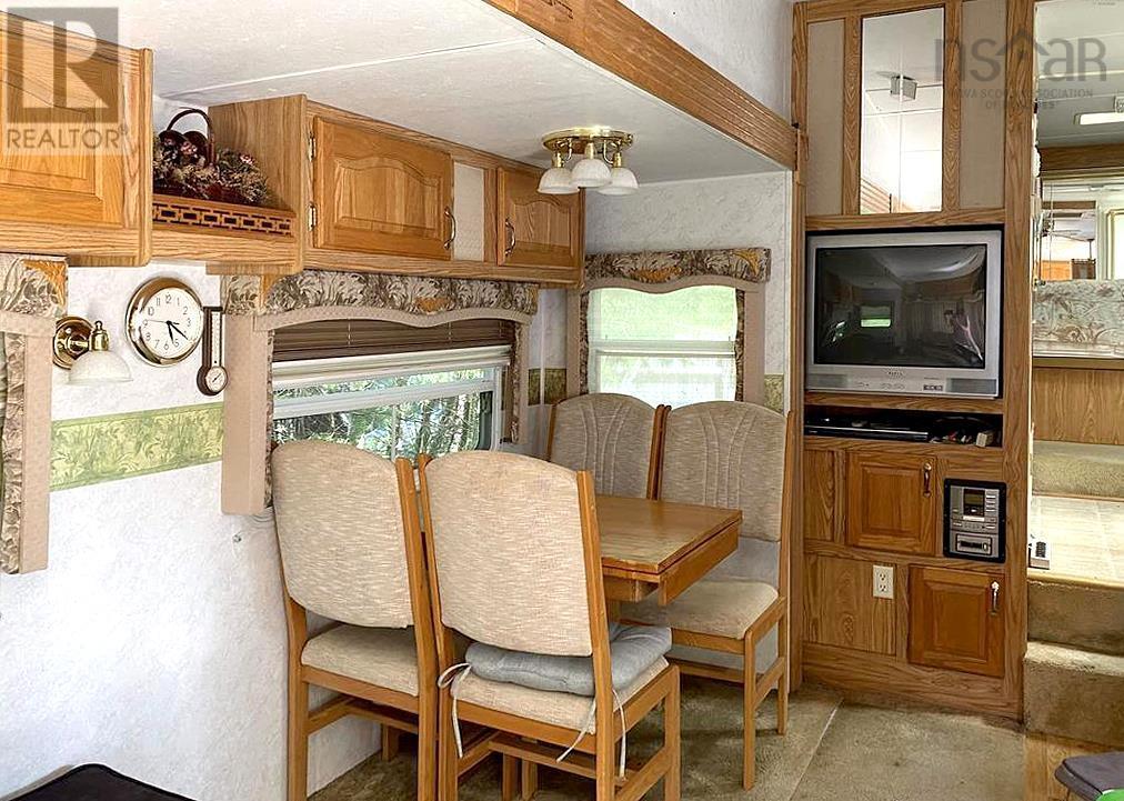 1021 Highway 8 Property Photo 9