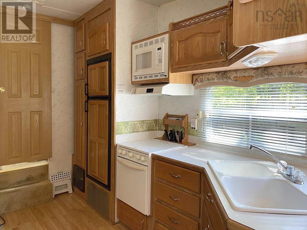1021 Highway 8 Property Photo 12