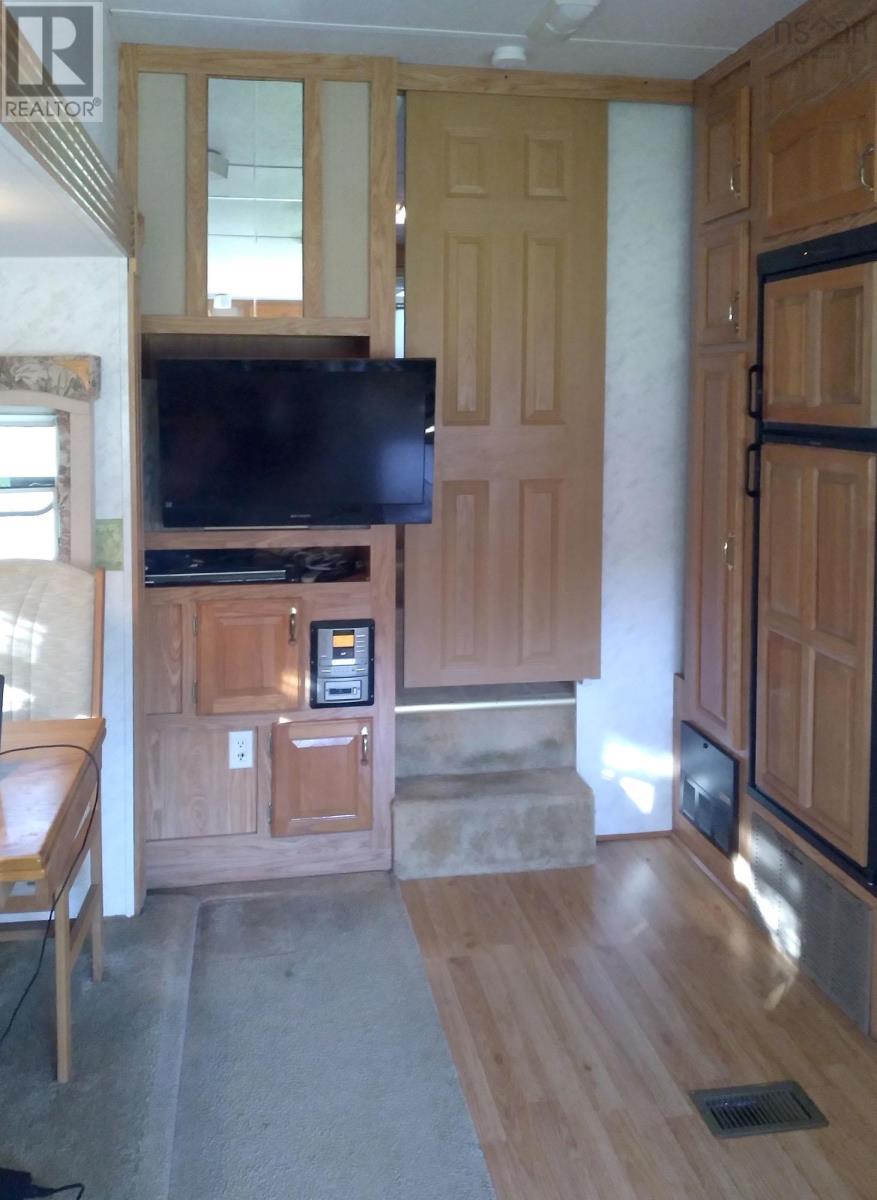 1021 Highway 8 Property Photo 14
