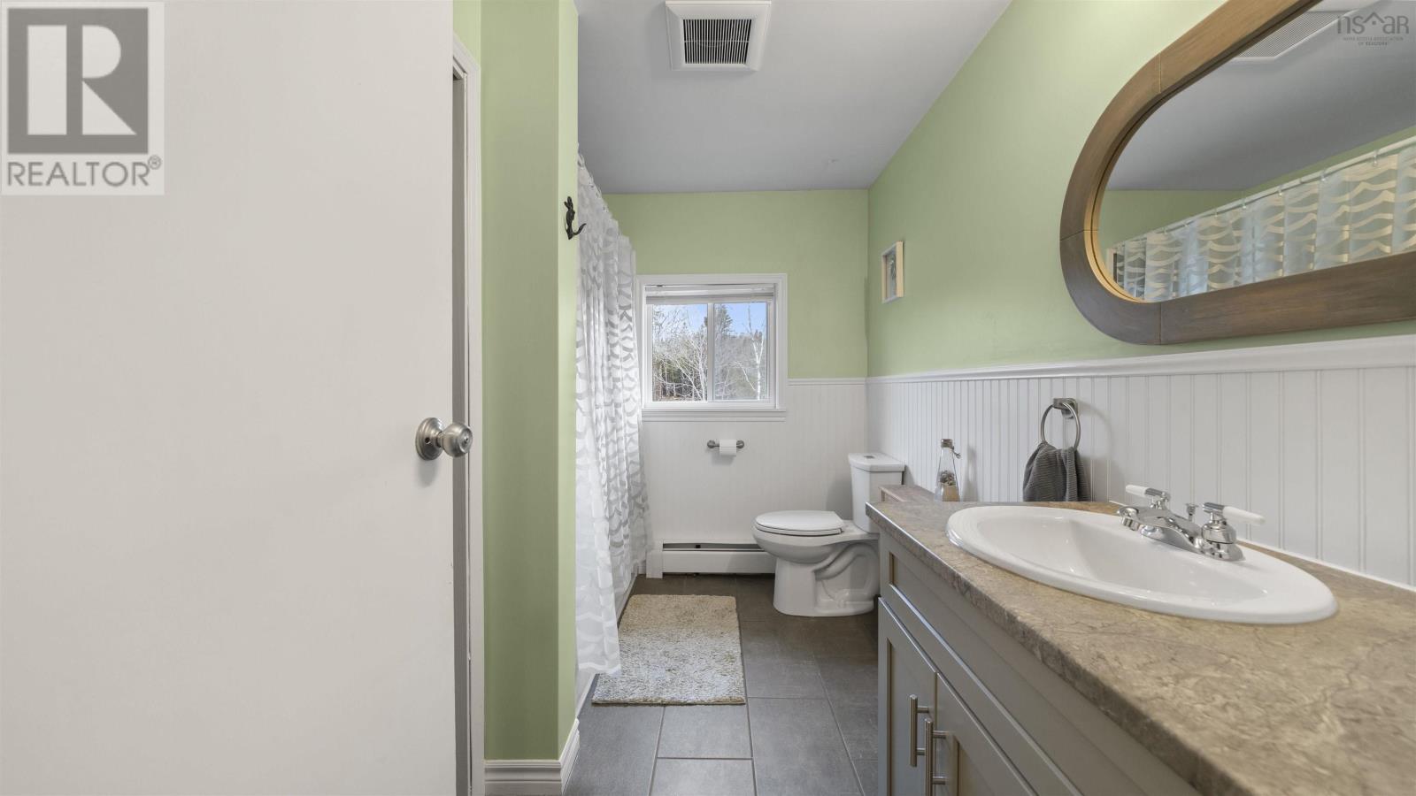 21057 Highway 7 Property Photo 20