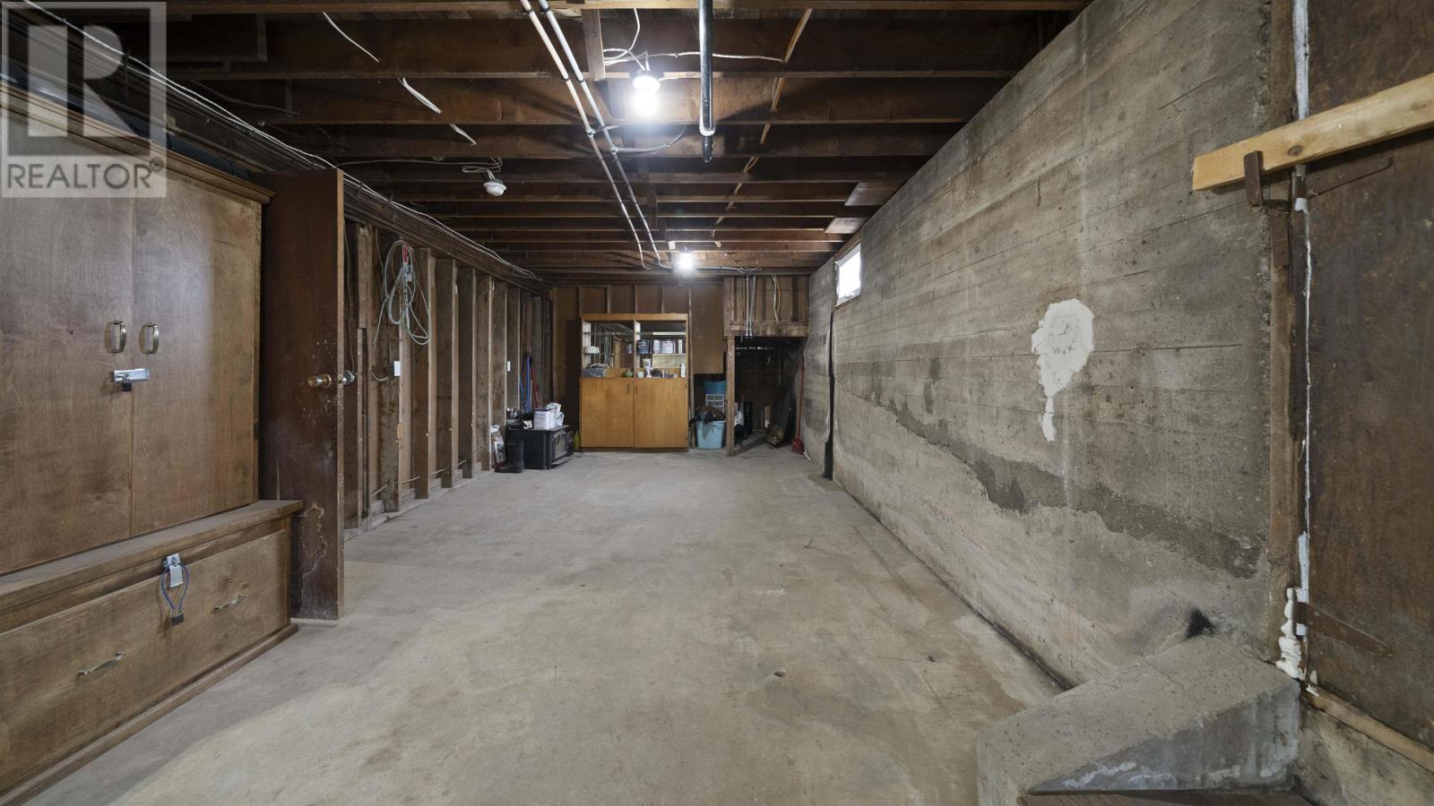 21057 Highway 7 Property Photo 42