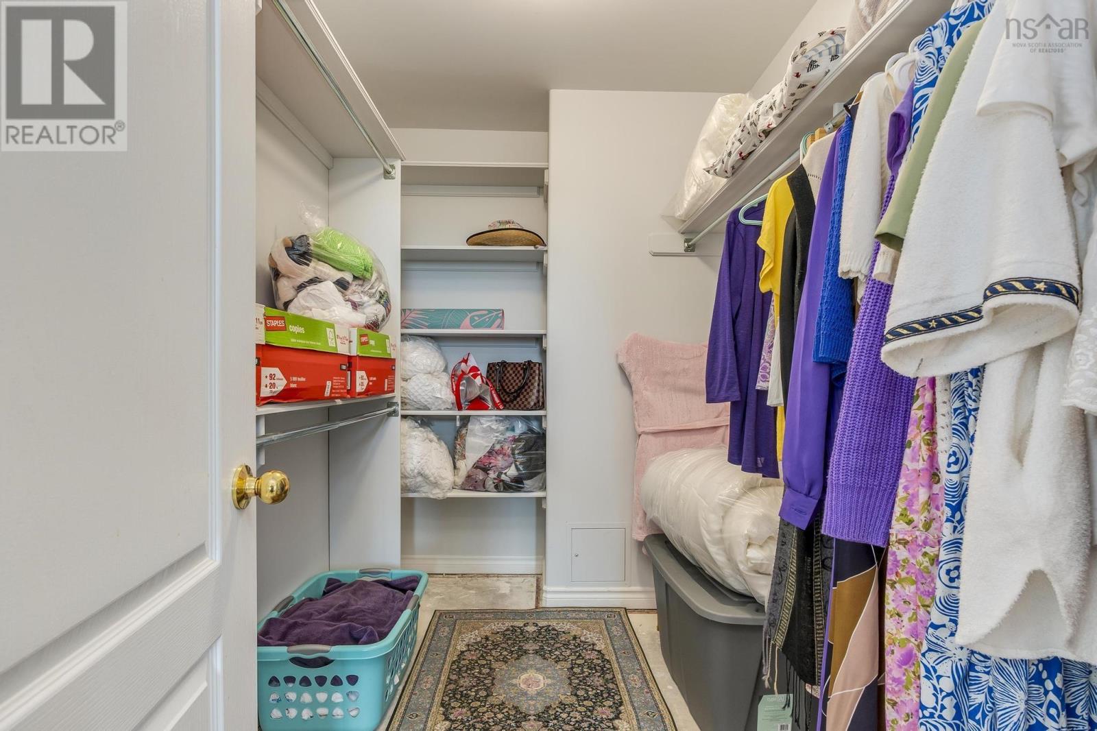 408 10 Regency Park Drive Property Photo 19