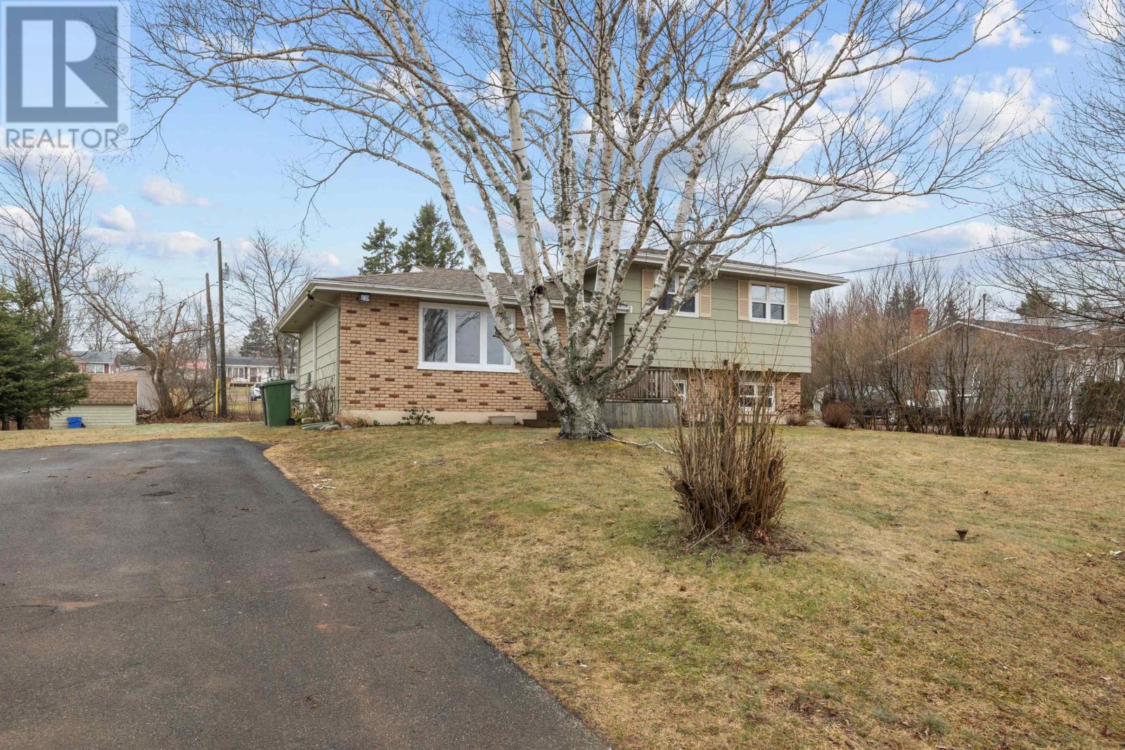 155 Richard Drive Property Photo 4