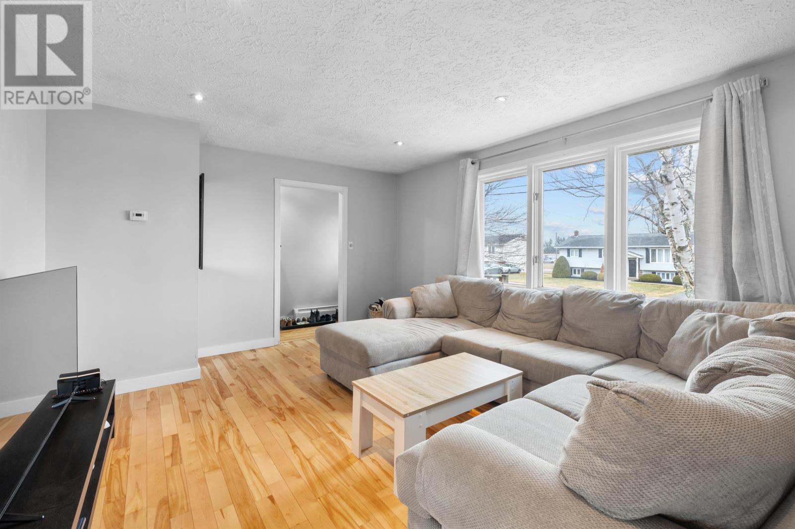 155 Richard Drive Property Photo 8