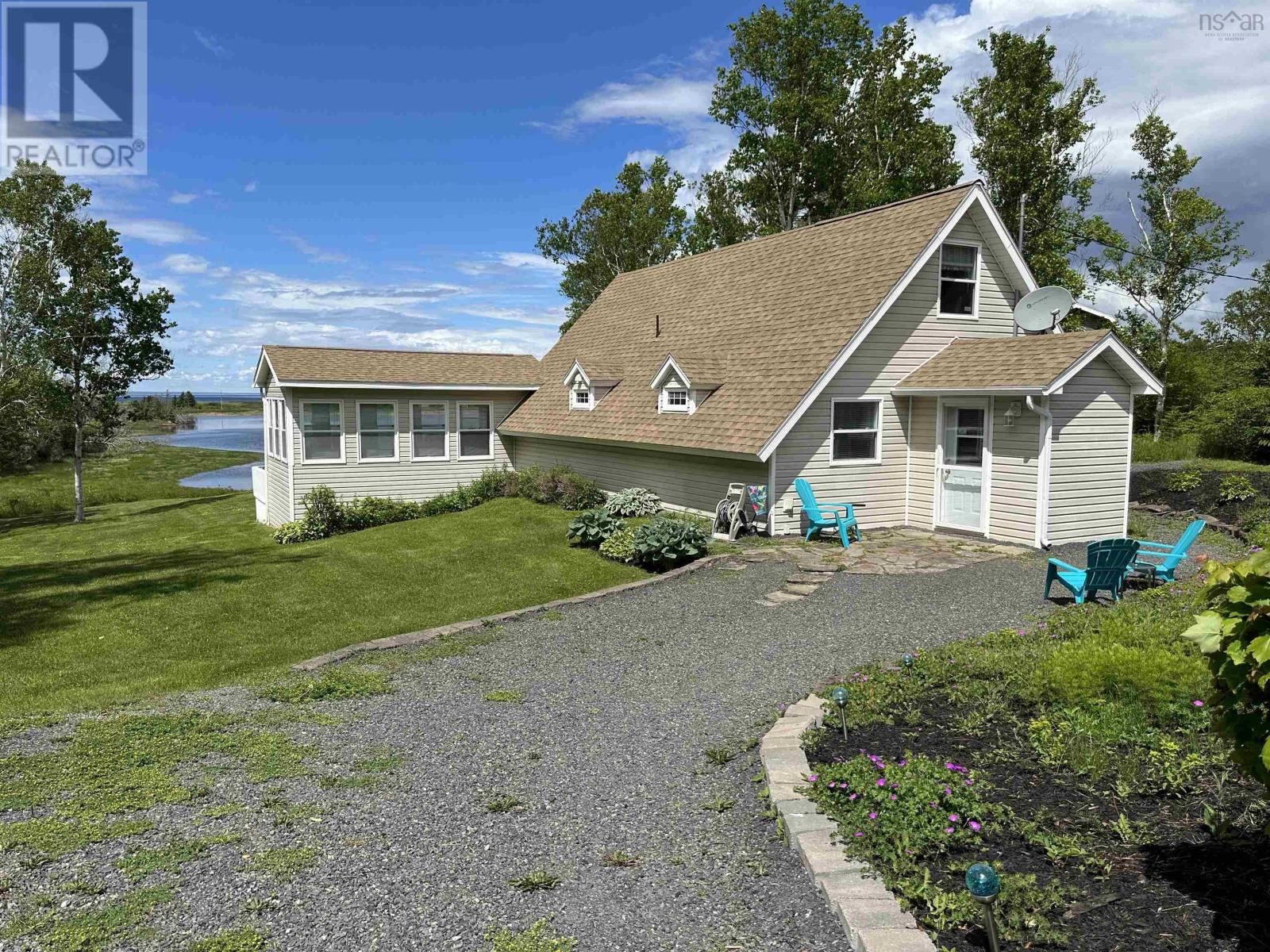 1258 Caribou Island Road Property Photo 1