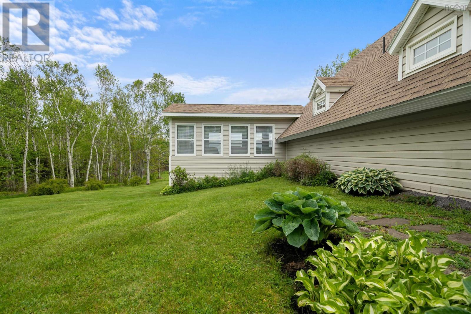 1258 Caribou Island Road Property Photo 4