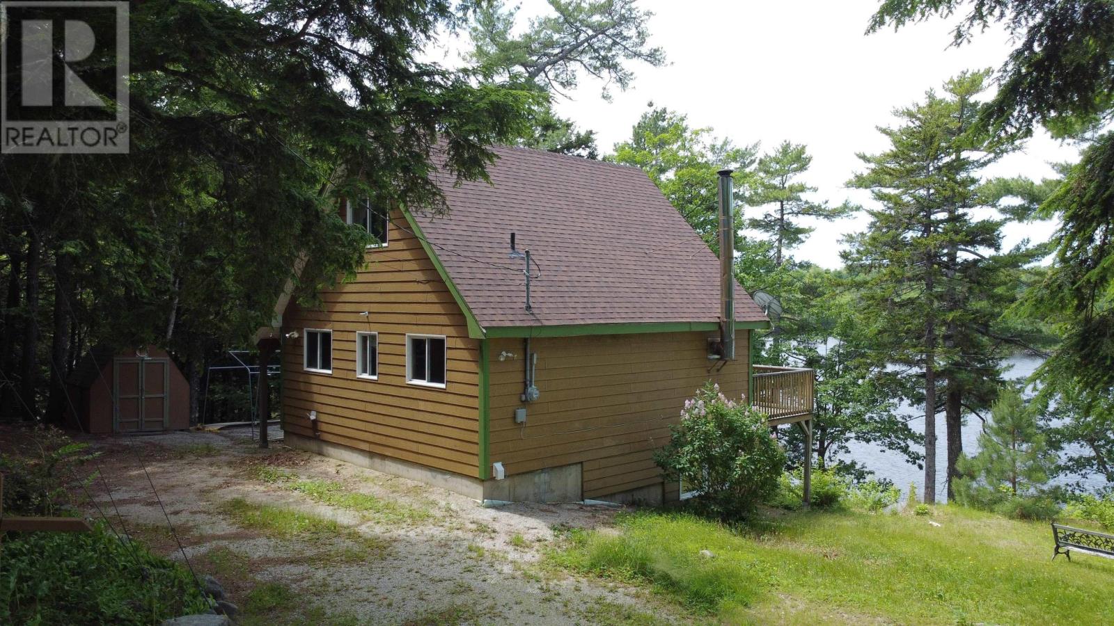 408 Sherbrooke Lane Property Photo 2