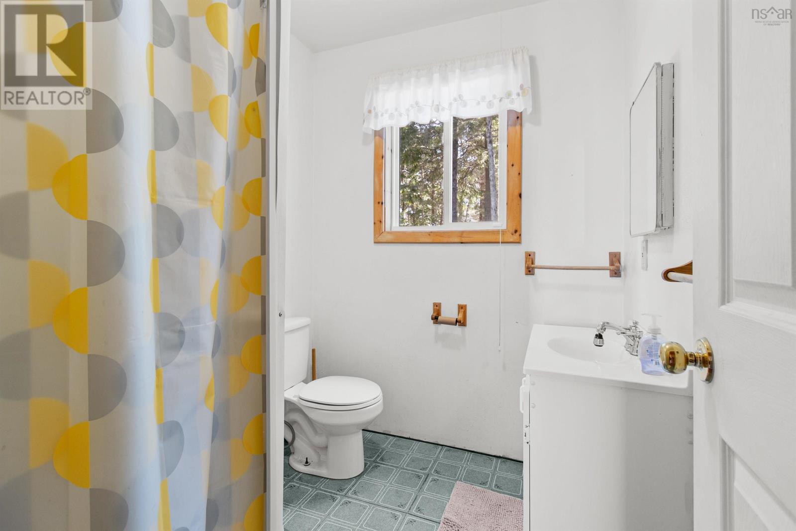408 Sherbrooke Lane Property Photo 14