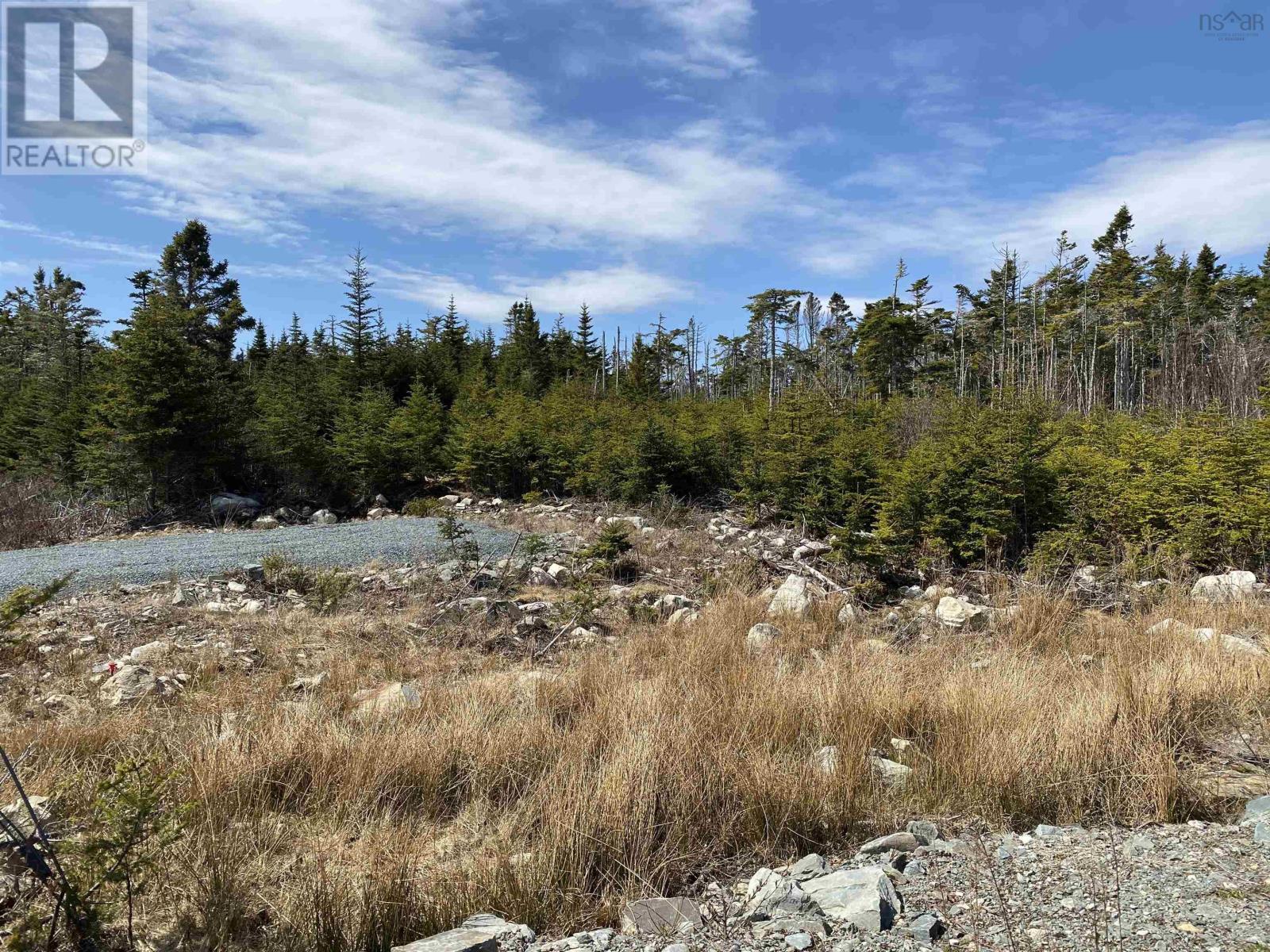 2875 Ostrea Lake Road Property Photo 10