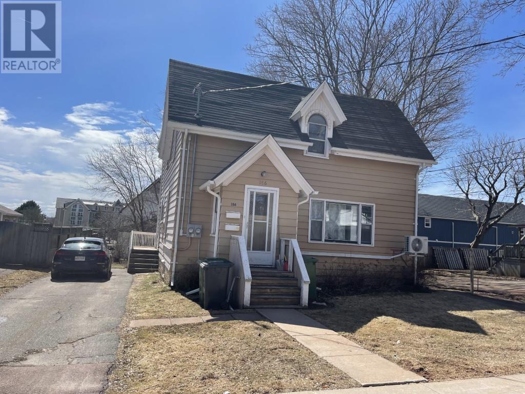 186 Hanover Street Property Photo 2