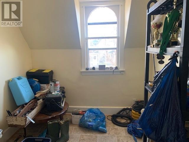 186 Hanover Street Property Photo 11