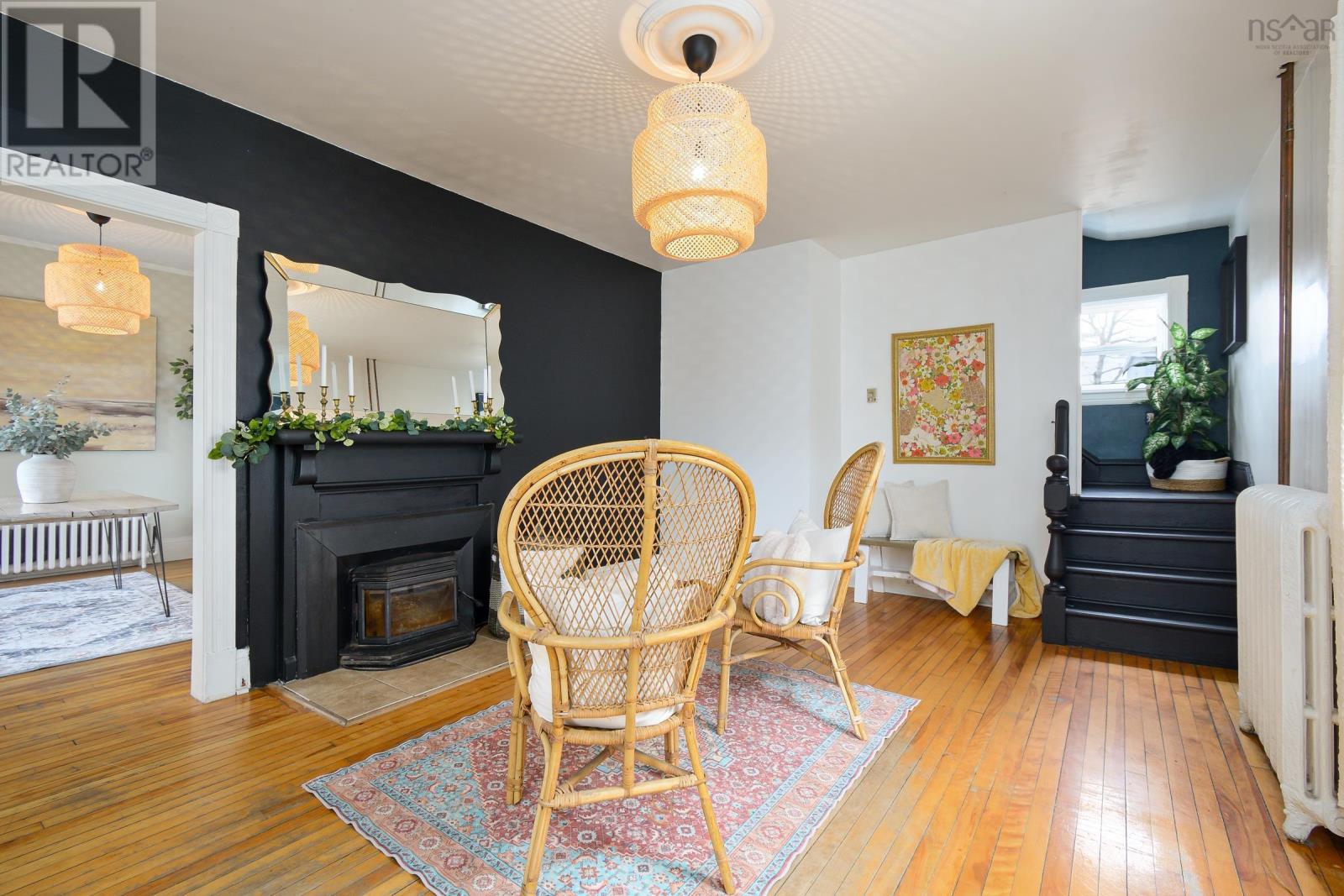 9 Catherine Street Property Photo 22